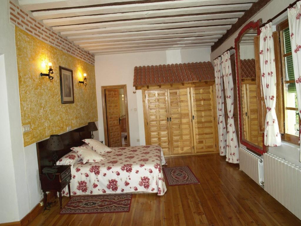 Gran Posada La Mesnada Olmedo Habitación foto